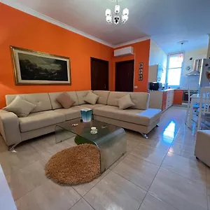  Apartament Center In
